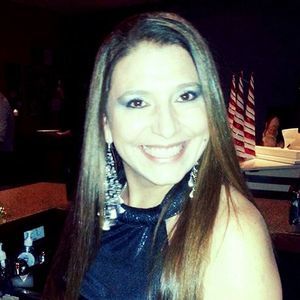 Meet your Posher, Ana